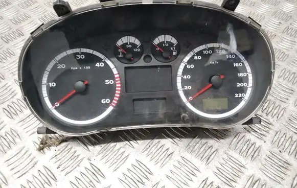 Seat Cordoba (6K) Speedometer (instrument cluster) 88311292