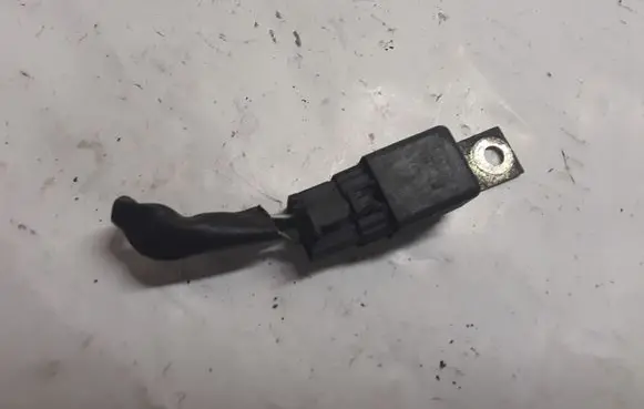 Mitsubishi Pajero Sport I Other relay MB627895 12Y2D