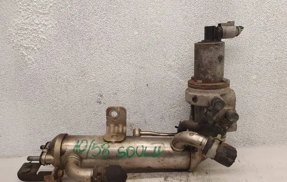 KIA Soul EGR valve cooler 284162A750 201310181546 1E806399FD
