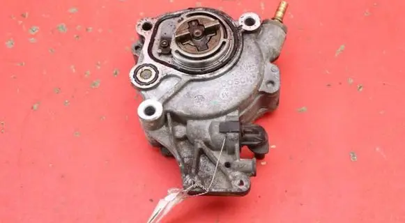 Citroen C-Crosser Vacuum pump