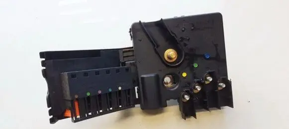 Mercedes-Benz E W211 Fuse box set A2115461341 0-1394837-1