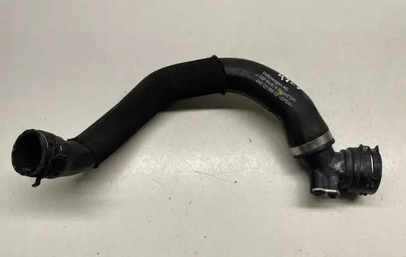 Porsche Cayenne (9Y0 9Y3) Engine coolant pipe/hose 95812205510 4M0122055CS