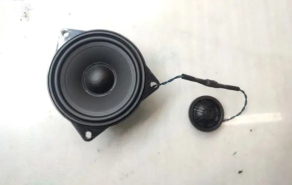 BMW X5 E70 Front door speaker 9151864 9212077
