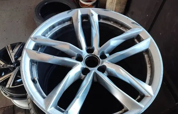 Audi A5 8T 8F R20 alloy rim 8T0601025DG