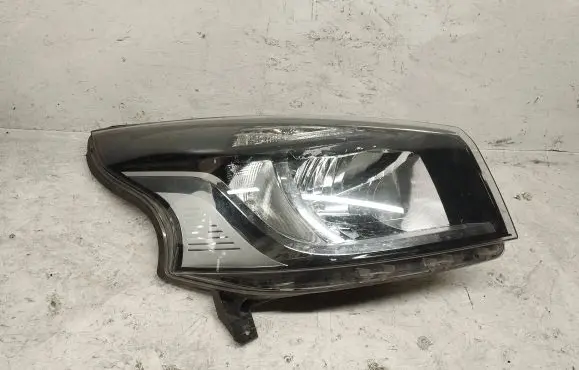 Renault Trafic III (X82) Headlight/headlamp 260109424R 1EE01141022 0111102201111407