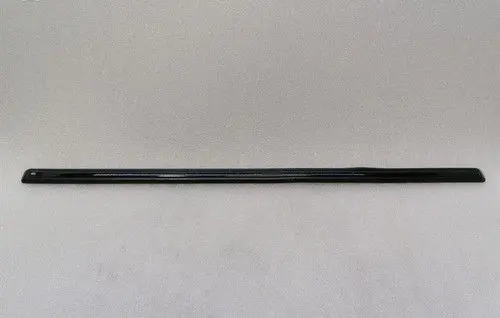 Mercedes-Benz CLS C218 AMG Side car body part A4636983700