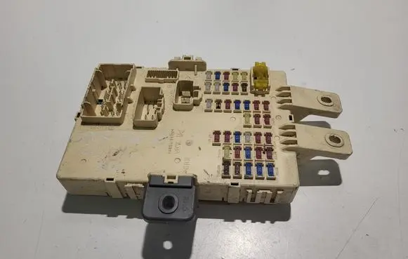 KIA Sportage Fuse module
