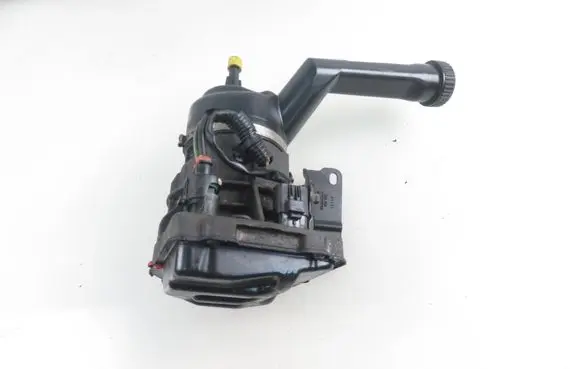 Citroen C4 Grand Picasso Power steering pump 9685051580