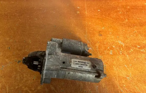Ford Focus Starter motor 3M5T11000CD