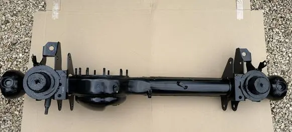 Nissan Patrol Y60 Front axle beam 4061022J00