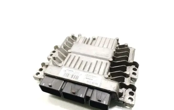 Renault Scenic II - Grand scenic II Engine control unit/module 8200766462 8200592611