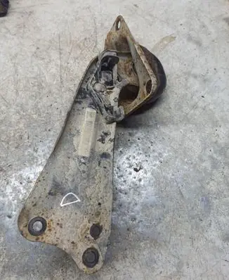 Volkswagen Golf V Rear upper control arm/wishbone