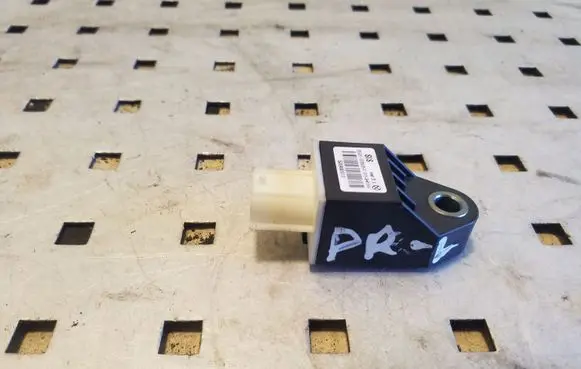 Hyundai i40 Airbag deployment crash/impact sensor 959200U000