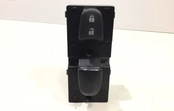Nissan Juke I F15 Central locking switch button 254111KA5A