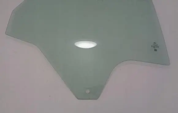 Ford Fiesta Front door window glass four-door
