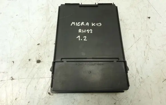 Nissan Micra Fuse module 8204528065