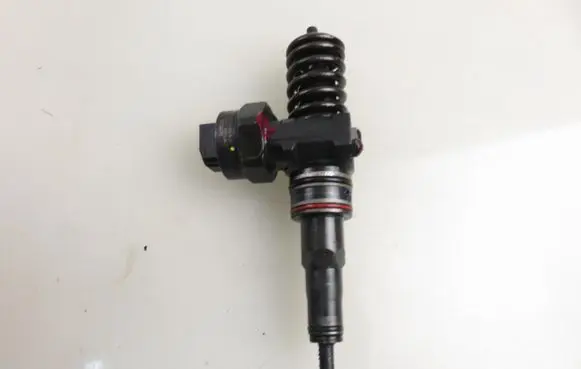 Seat Alhambra (Mk1) Fuel injector 0414720029 038130073AC