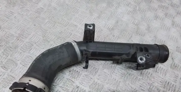 Volvo S90, V90 Intercooler hose/pipe 31422153