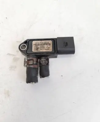 Volkswagen Golf V Exhaust gas pressure sensor 076906051A 20DPS09093