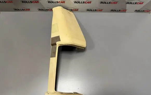 Mitsubishi L300 Headlight/headlamp mounting bracket 