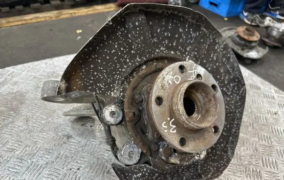 BMW 5 GT F07 Rear wheel hub