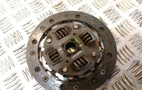 Nissan Micra Clutch pressure plate 30100AY310