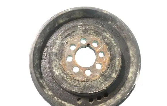 Audi A8 S8 D3 4E Crankshaft pulley 2118087201
