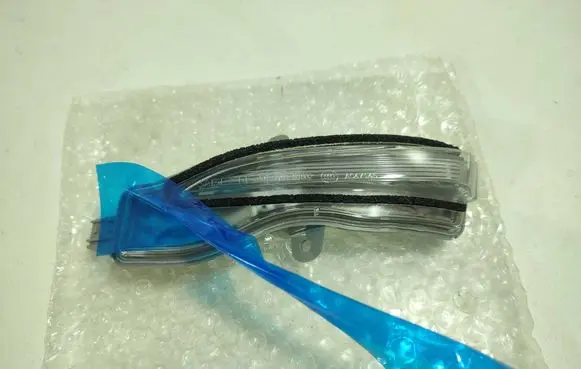 Mazda CX-3 Mirror indicator light D10E69182 KA182