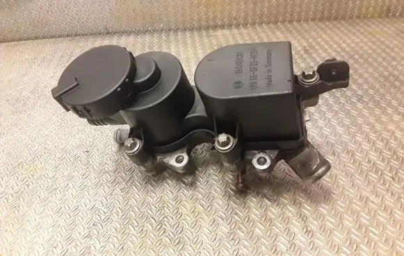 Mercedes-Benz A W169 Oil breather separator A6400101162 6400101162