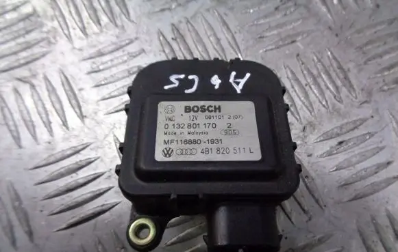 Audi A6 S6 C5 4B A/C air flow flap actuator/motor 0132801171