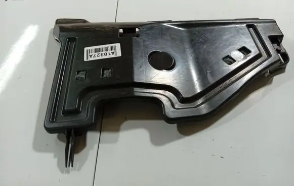 Toyota Yaris Other interior part 556070D010 55607-0D010