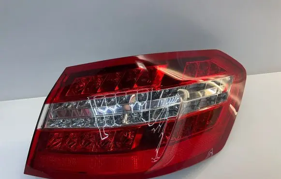 Mercedes-Benz E W212 Rear/tail lights A2129060858 483028 775530