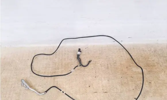 BMW X3 G01 Fuel line pipe 