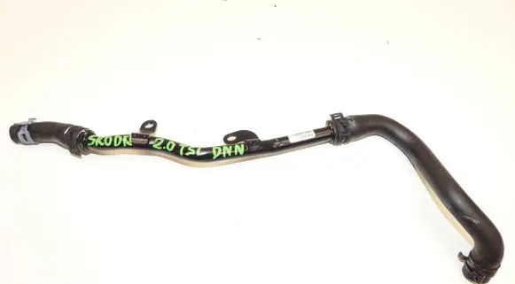 Engine coolant pipe/hose