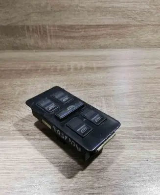 Audi A6 S6 C4 4A Electric window control switch 4A0959521