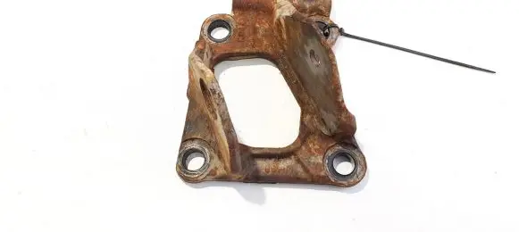 Citroen Berlingo Bracket in trunk/boot m036