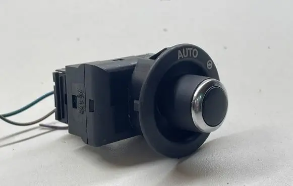 Jaguar F-Type Steering wheel adjustment switch FW936465BB