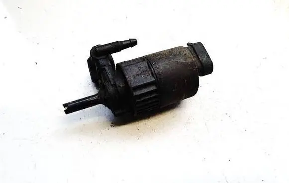 Renault Megane I Windscreen/windshield washer pump 7700821782