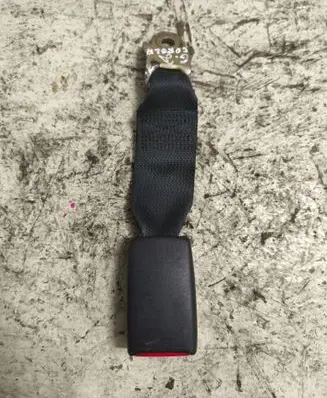 Toyota Corolla E120 E130 Rear seatbelt buckle 107740