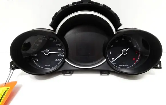 Speedometer (instrument cluster)