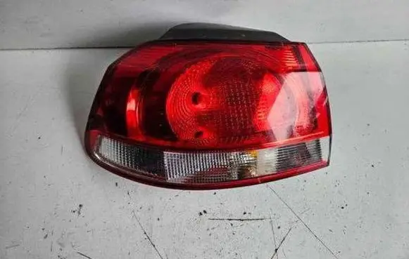 Volkswagen Golf VI Rear/tail lights 5K0945095E