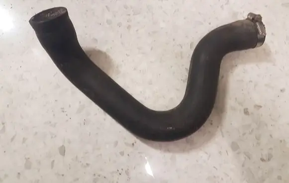 Volvo S60 Engine coolant pipe/hose 08671393