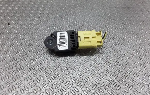 Toyota Aygo AB10 Airbag deployment crash/impact sensor 8983102020