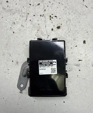 Toyota Yaris Other control units/modules 896900D120 MB1028502090