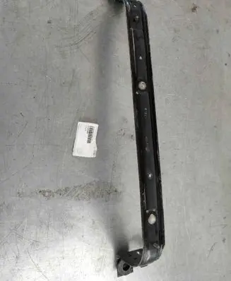 Volvo XC60 Fuel tank mounting bracket 31452890 31355159