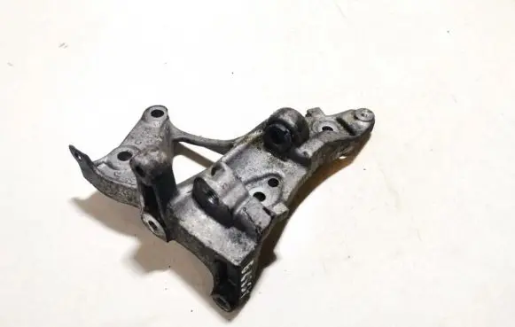 Peugeot 607 Engine mounting bracket 9653249480