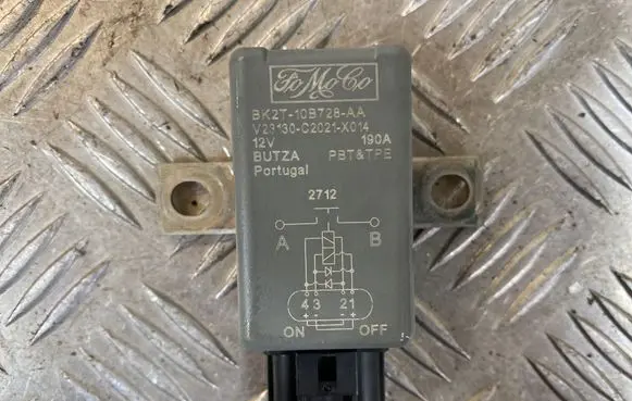 Ford Transit Custom Battery control module BK2T10B728AA V23130C2021X014
