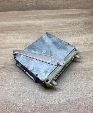 Volvo S70 V70 V70 XC Engine control unit/module ECU P9432617 S103955411C