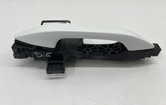 KIA Sportage Rear door exterior handle