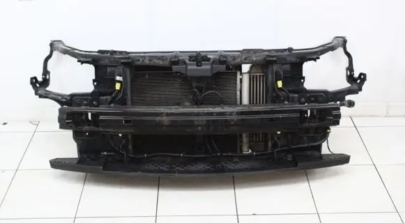 Hyundai i30 Radiator support slam panel 
